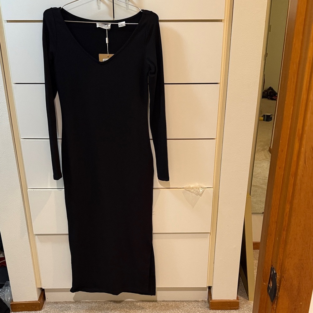 Chic Black Long Sleeve Dress